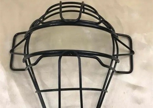1-Sports-Equipment-Iron-Mask-painted-with-our-PECOAT®301-polyethylene-powder-coating