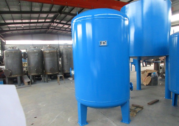 Thermoplastic PE Powder Coating alang sa Walay tower Storage Tank