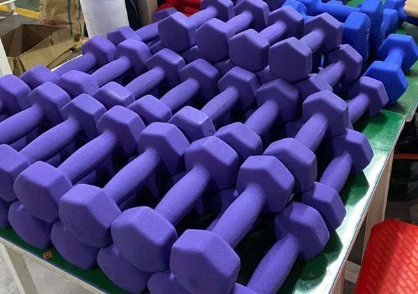 PVC-Revestimento-plastisol-efecto-arenoso-para-Dumbbell