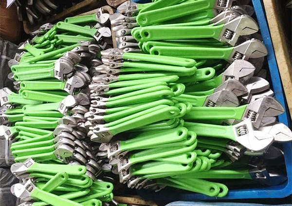 pvc-plastisol-liquid-coating-bo-wrench