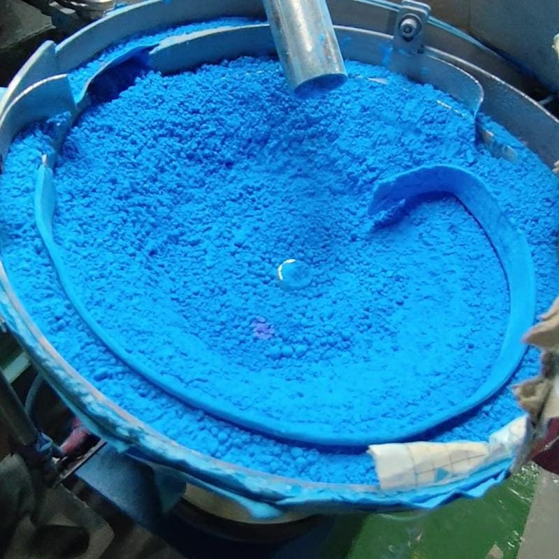 Nylon powder in the bowls